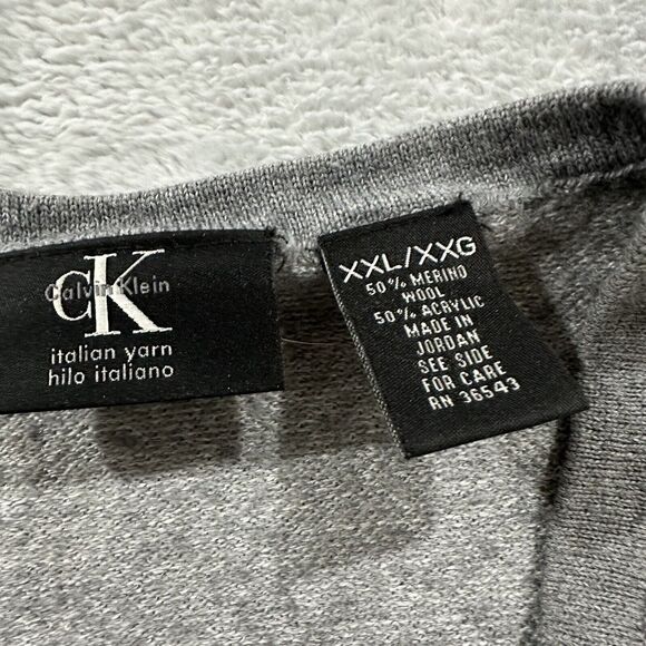 Calvin Klein CK‎ Sweater Men 2XL Grey Italian Hilo Yarn V-Neck Merino Wool READ - Picture 2 of 11